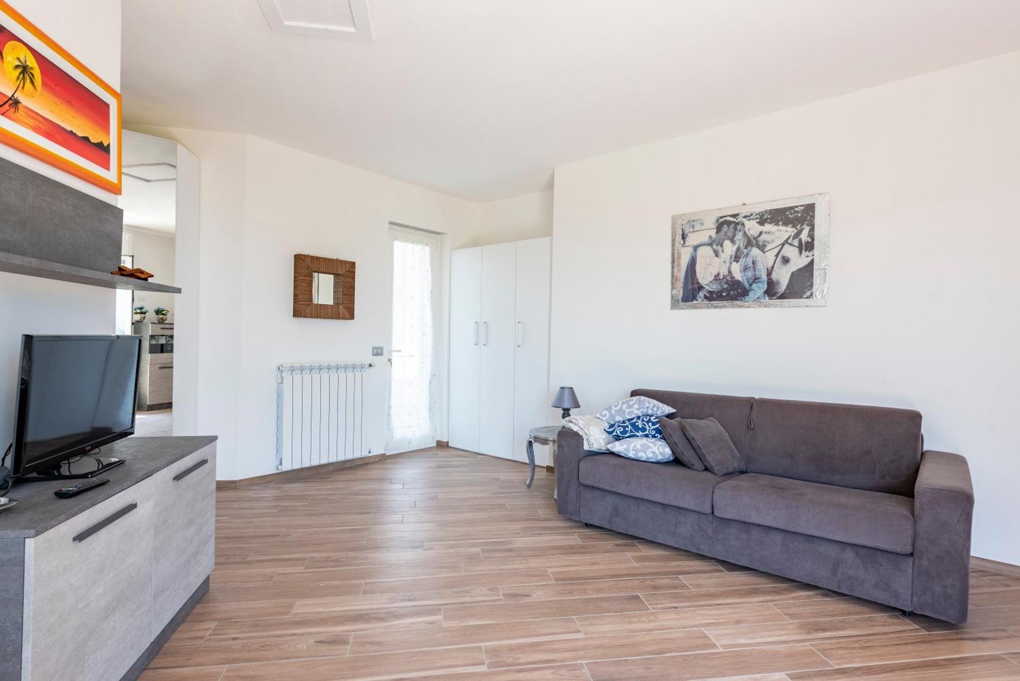 Joivy Villa Guanna - Charming Flat With Garden Bracco Экстерьер фото