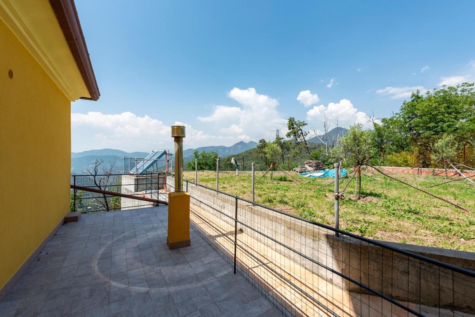 Joivy Villa Guanna - Charming Flat With Garden Bracco Экстерьер фото