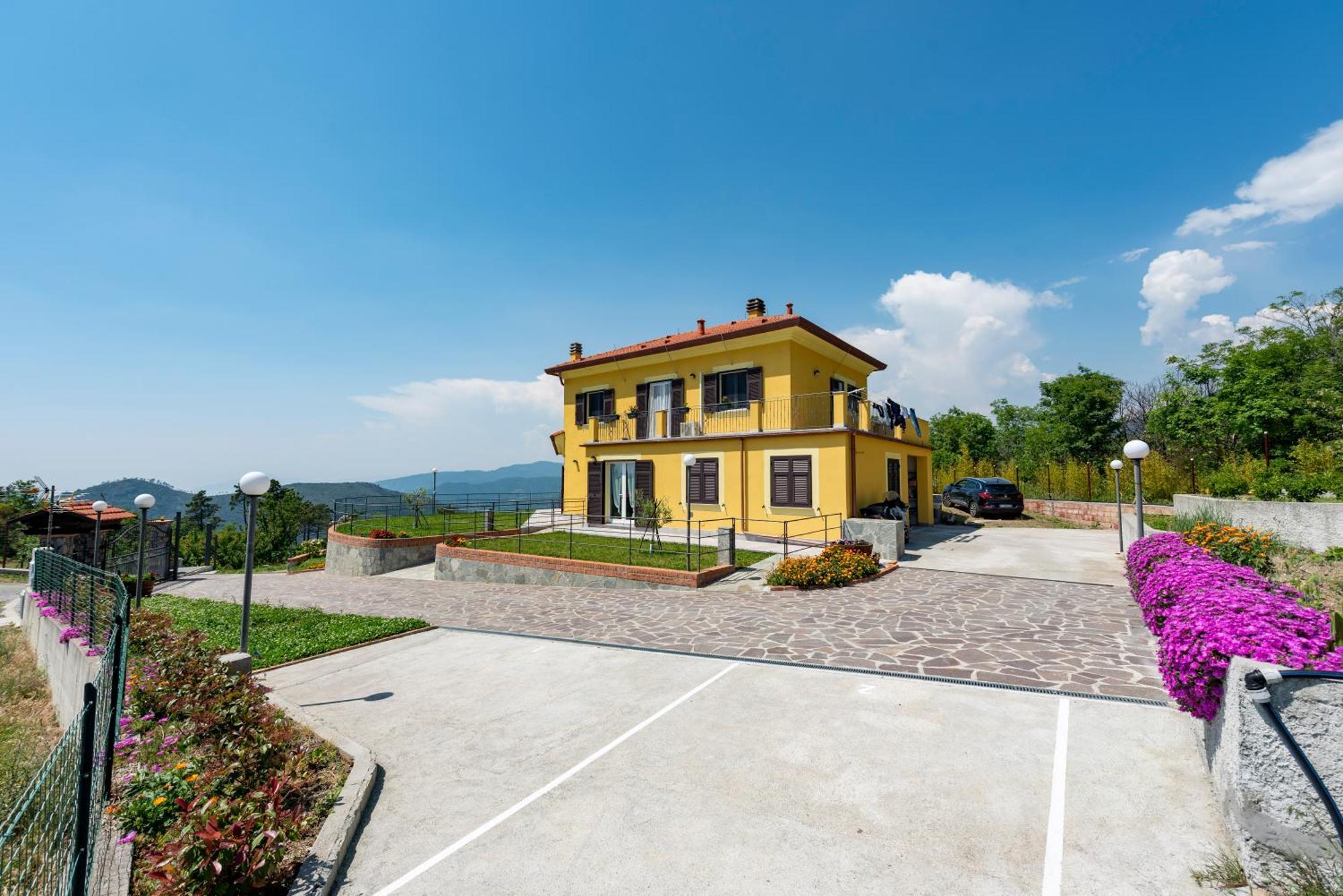 Joivy Villa Guanna - Charming Flat With Garden Bracco Экстерьер фото