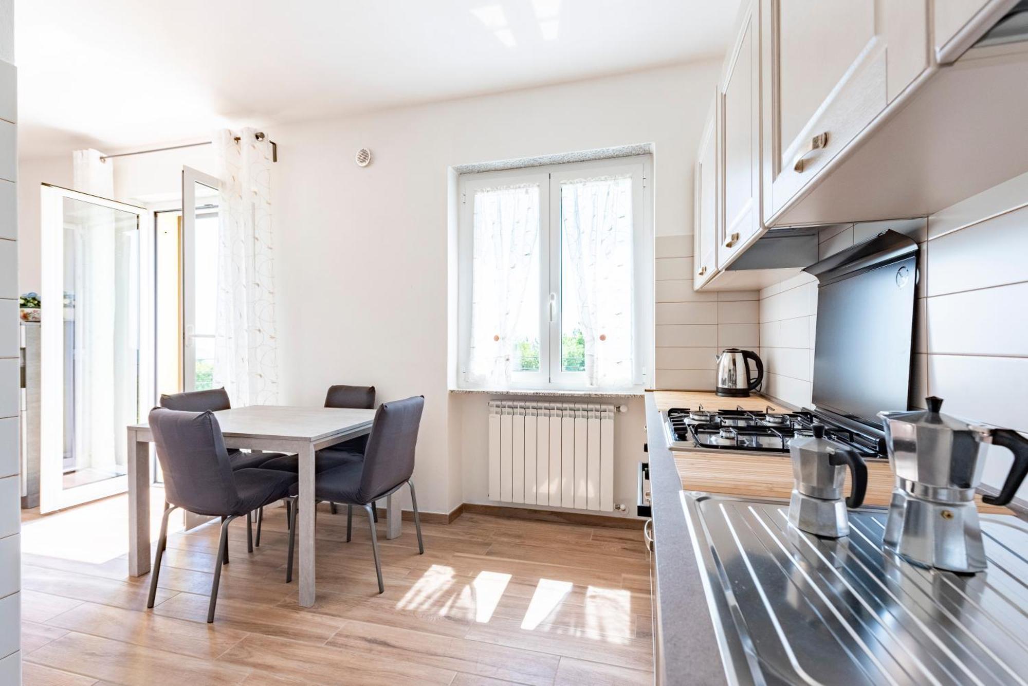 Joivy Villa Guanna - Charming Flat With Garden Bracco Экстерьер фото