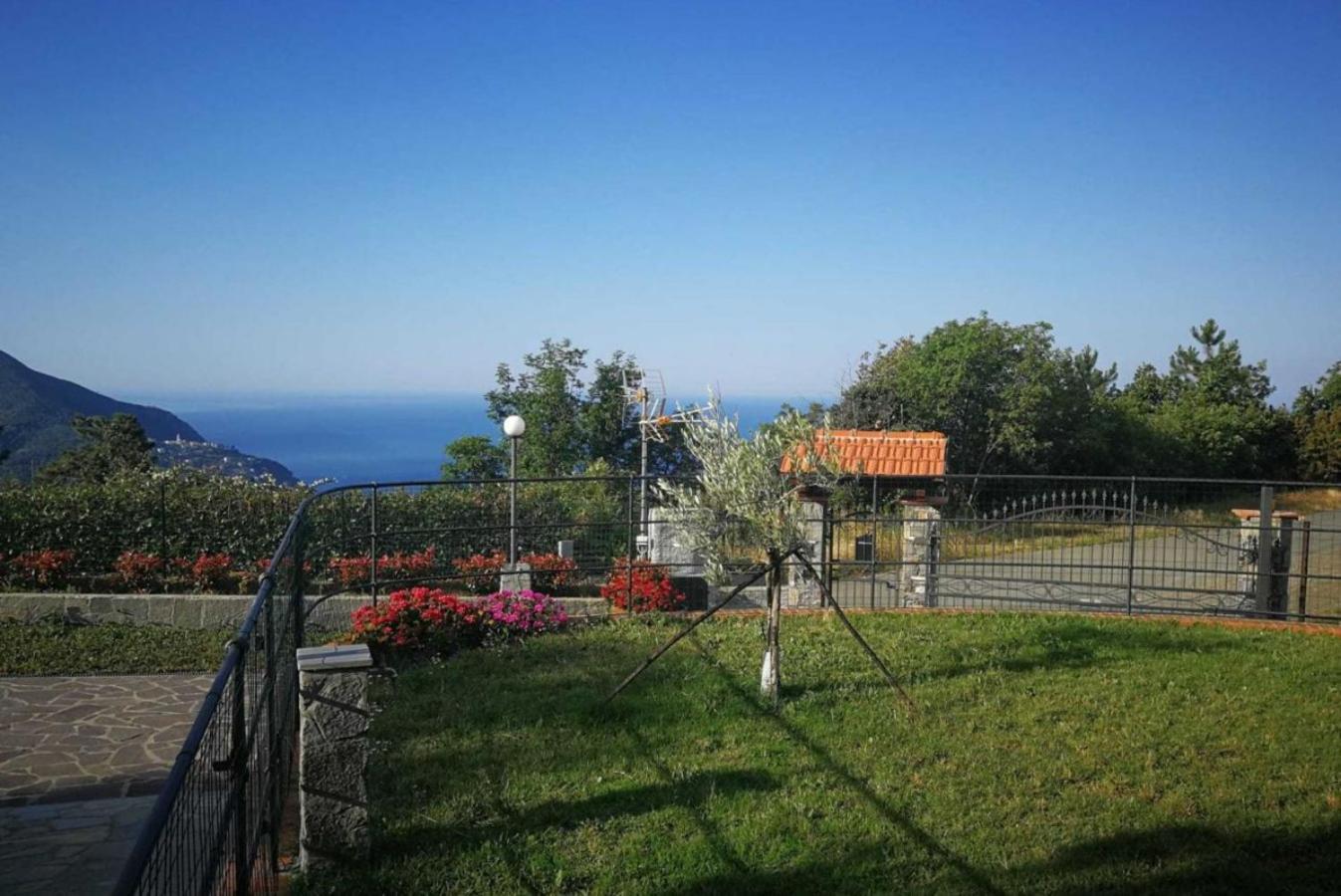 Joivy Villa Guanna - Charming Flat With Garden Bracco Экстерьер фото